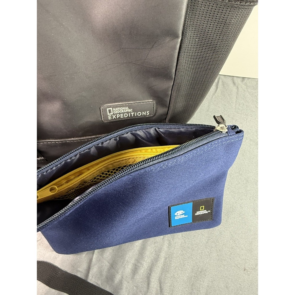 National Geographic Bag Expeditions Black Waterproof Backpack With Metal Logo - Picture 11 of 14